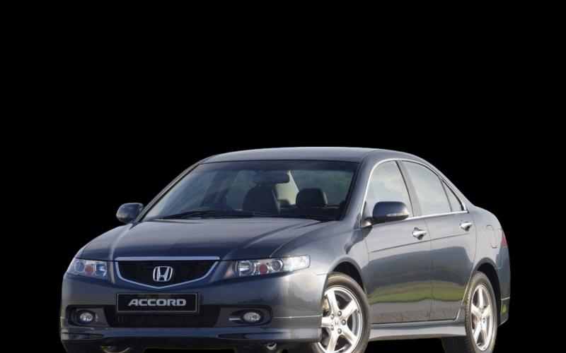 Front subframe Honda Accord 7: which bushings are included in the kit and how polyurethane extends service life