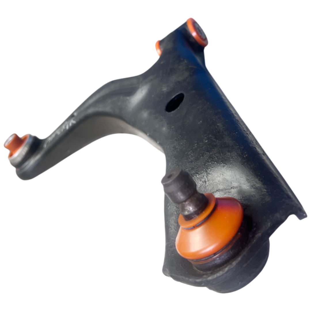 Поліуретановий пильник шарової опори переднього нижнього важеля Ford Maverick 2000-2007