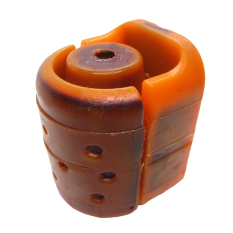 Поліуретановий сайлентблок переднього важеля задній Nissan Cefiro 1994-1999