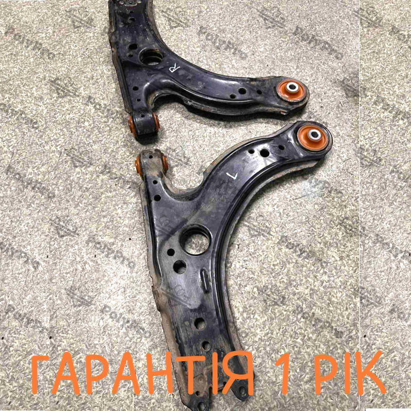 Передній важіль Volkswagen Santana 2012- Послуга з перепресування сайлентблоків (Сайлентблоки в ціну не входять)