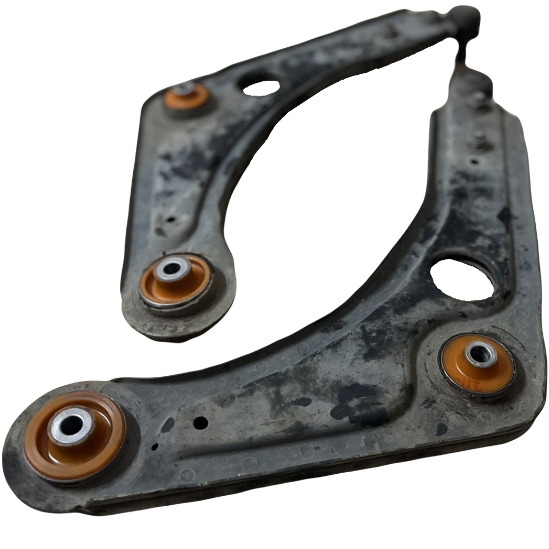 Передній важіль Ford Orion 1990-1996 Послуга з перепресування сайлентблоків (Сайлентблоки в ціну не входять)