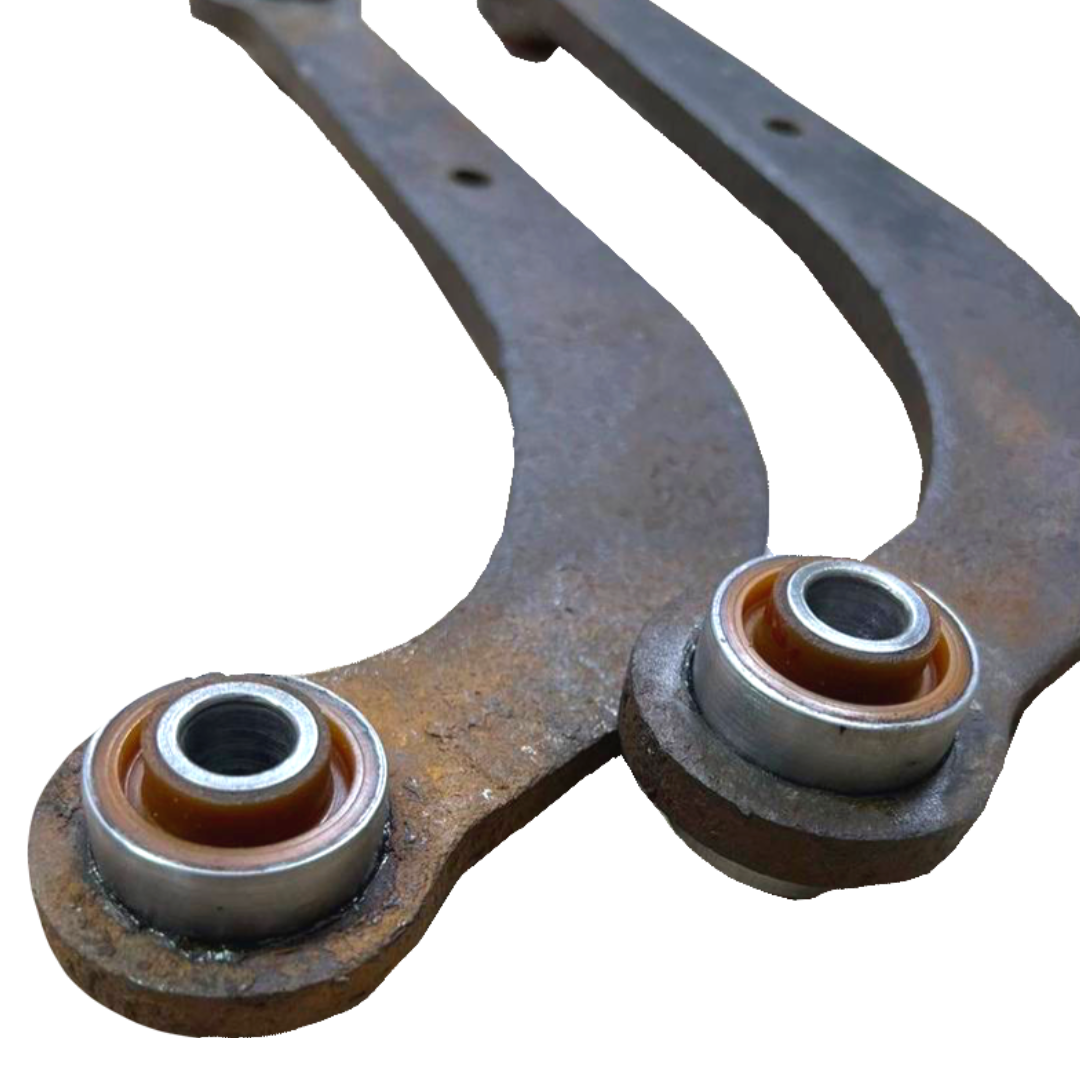 Задній поперечний важіль Toyota Auris 2007-2012 Послуга з перепресування сайлентблоків (Сайлентблоки в ціну не входять)