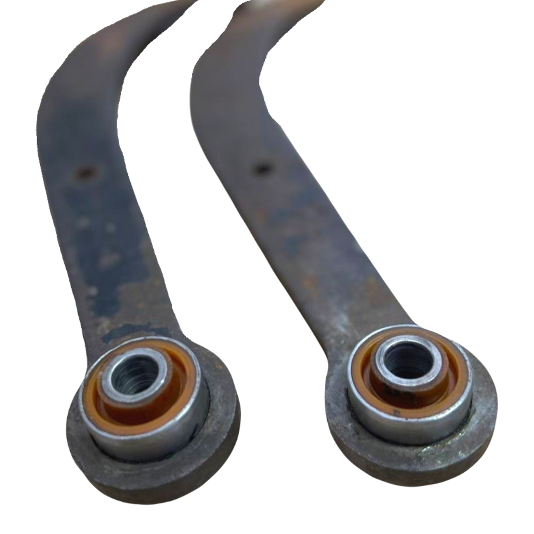 Задній поперечний важіль Toyota Auris 2007-2012 Послуга з перепресування сайлентблоків (Сайлентблоки в ціну не входять)