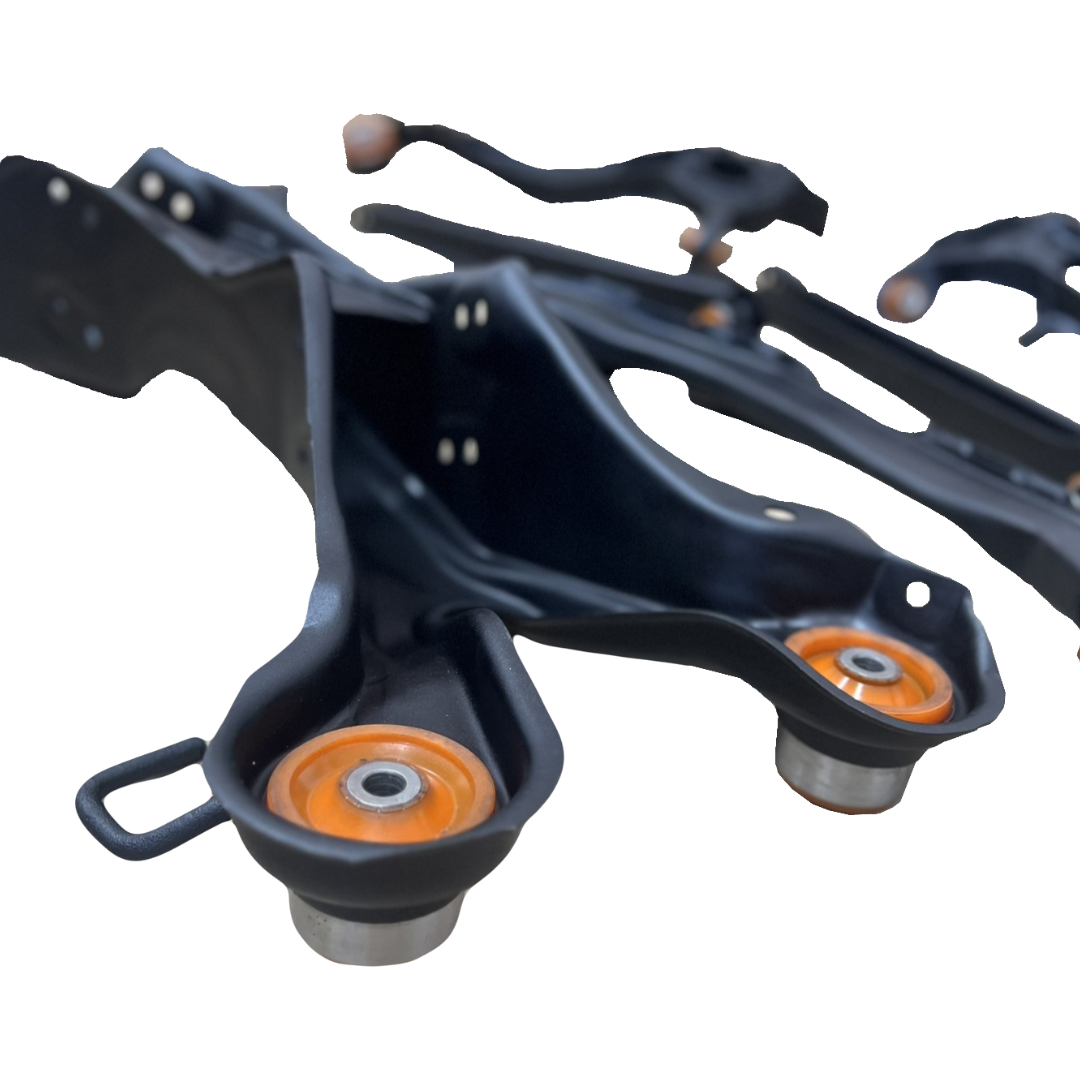 Задня підвіска Saab 9-5 B 1997-2010 Послуга з піскостуйного очищення, покриття фарбою та перепресування сайлентблоків (Сайлентблоки в ціну не входять)