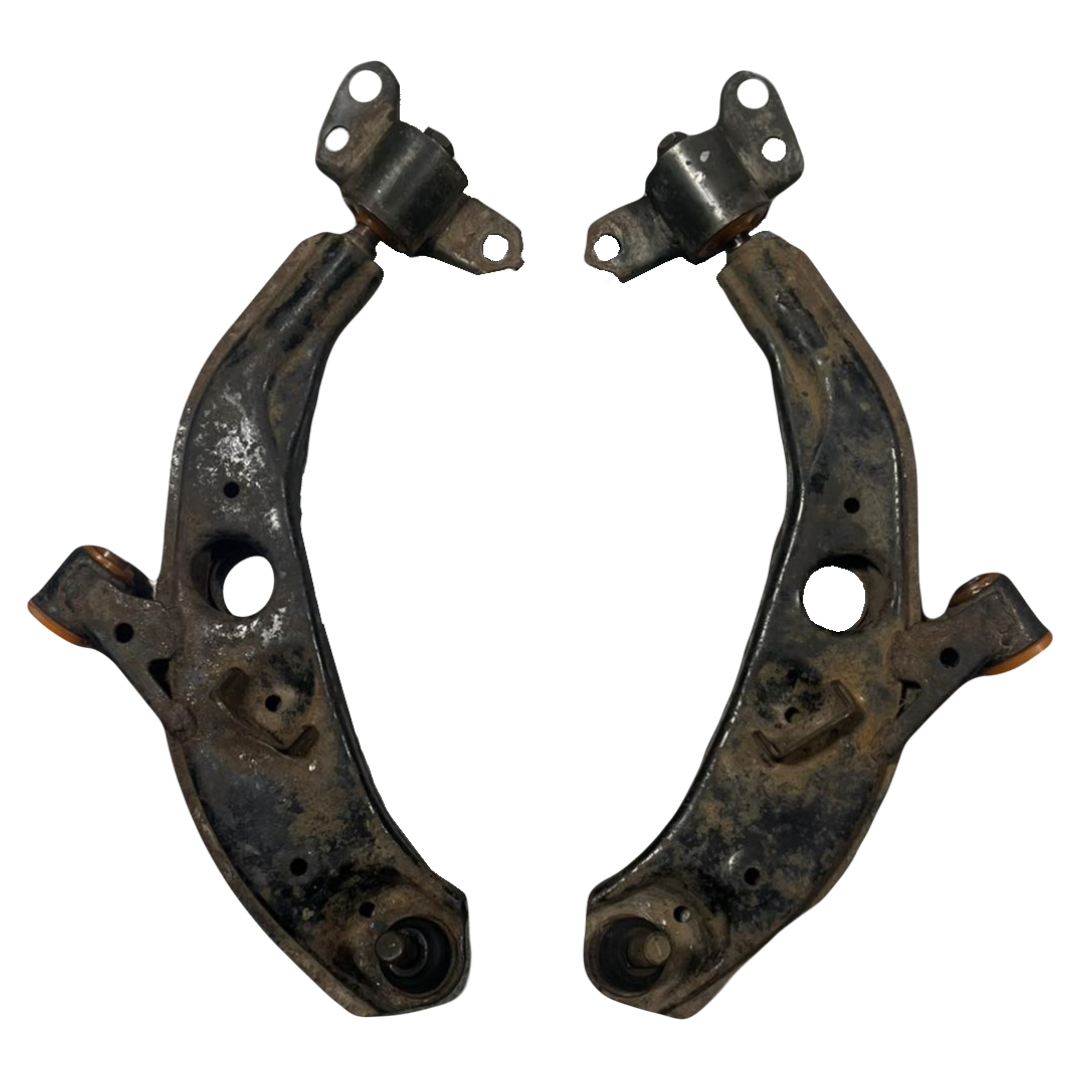 Передній важіль Mazda 626 GF 1997-2002 Послуга з перепресування сайлентблоків (Сайлентблоки в ціну не входять)