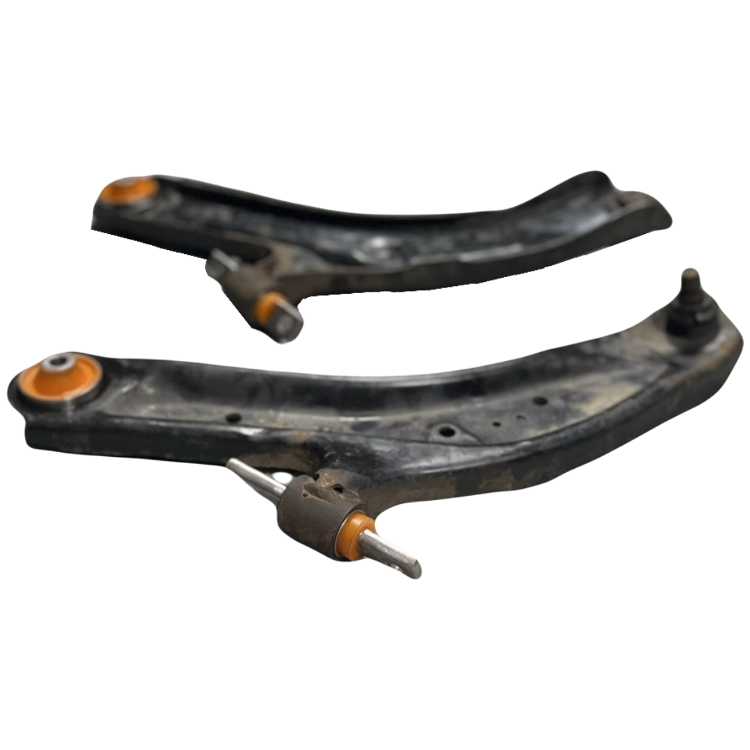 Передній важіль Nissan Leaf ZE0 2010-2017 Послуга з перепресування сайлентблоків (Сайлентблоки в ціну не входять)