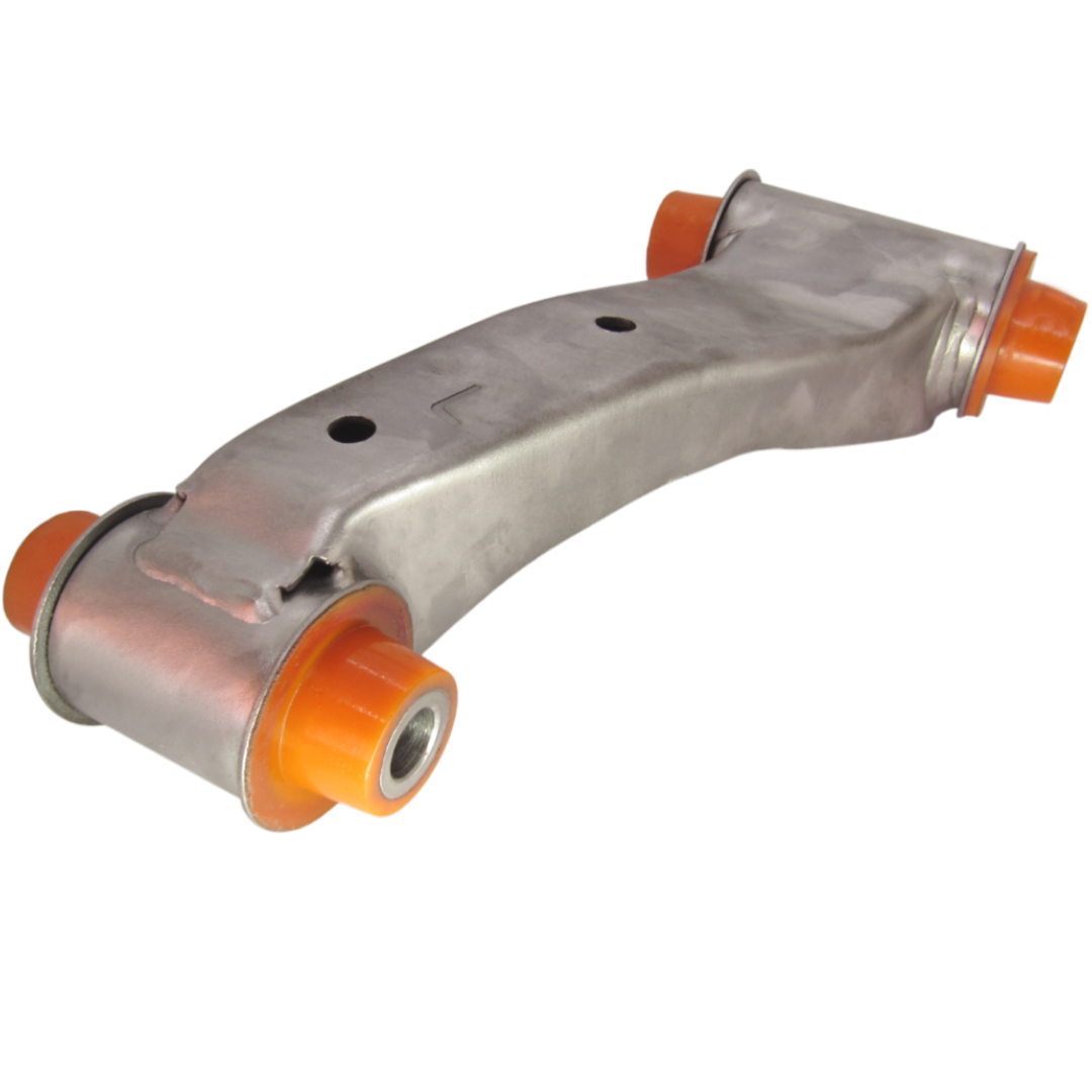 Поліуретановий передній верхній важіль лівий Nissan Bluebird 1996-2001