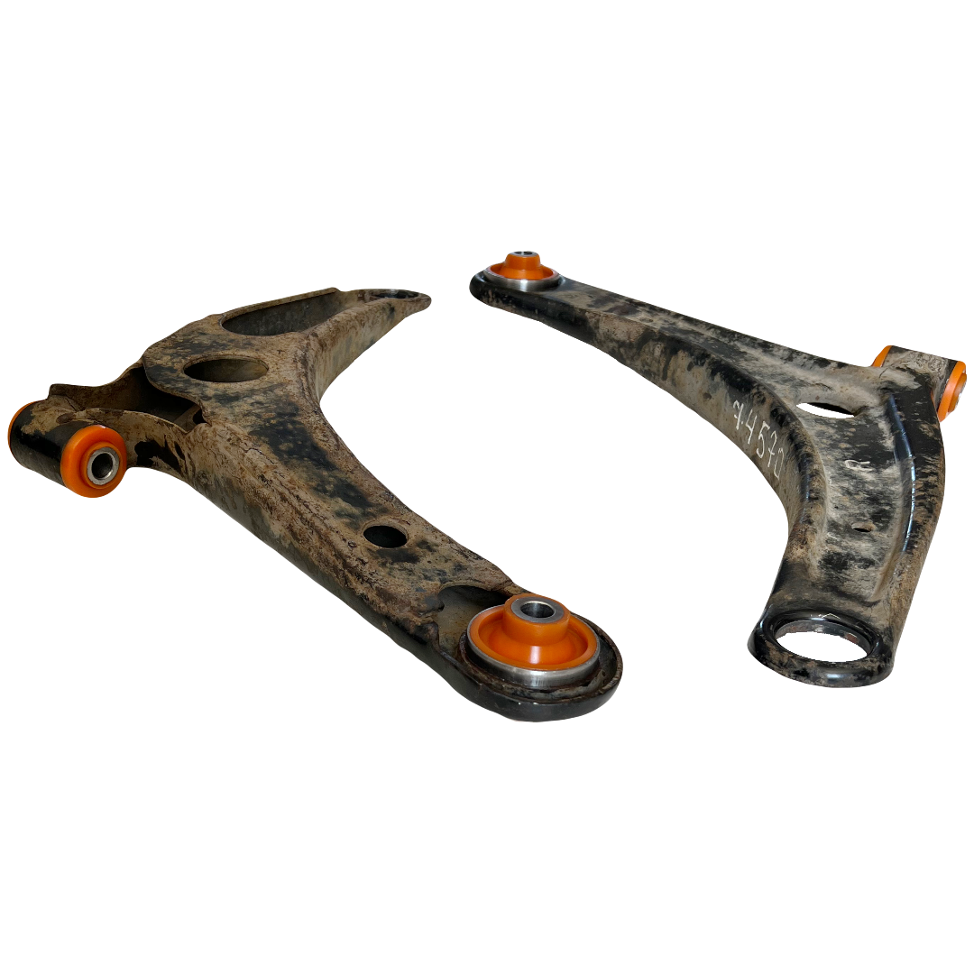 Передній важіль Mitsubishi Outlender 2012-2020 PP-0581pos Послуга з перепресування сайлентблоків (Сайлентблоки в ціну не входять)