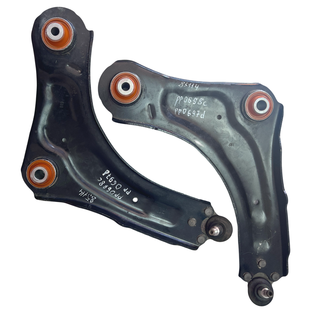 Передній важель Renault Fluence 2009- Послуга з перепресування сайлентблоків (Сайлентблоки в ціну не входять)