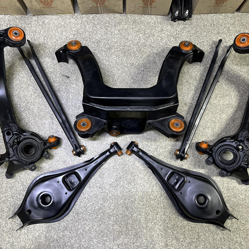 Задня підвіска Bmw E36 1990-2001 Послуга з піскостуйного очищення, покриття фарбою та перепресування сайлентблока (Сайлентблоки в ціну не входять)