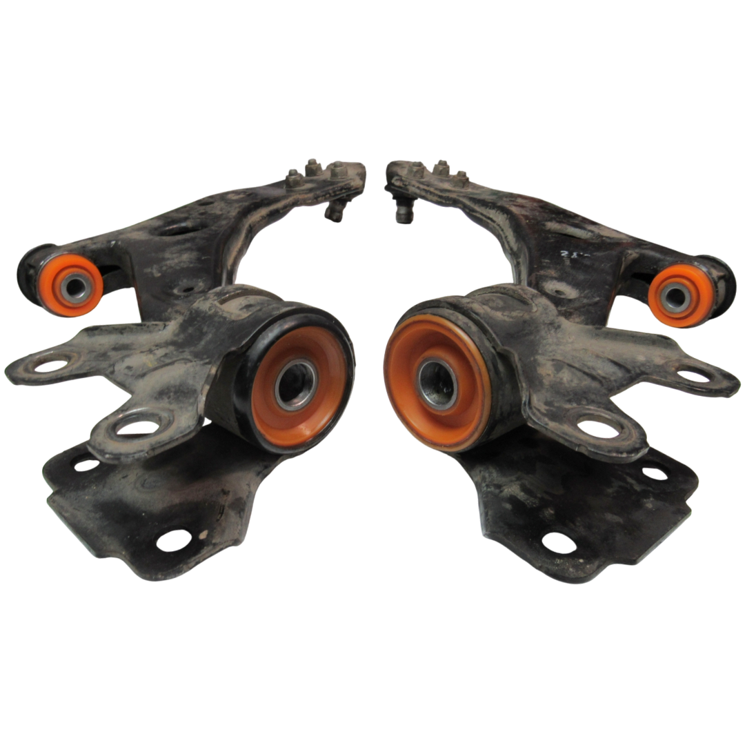 Передній важіль Ford Escape 2012-2019 Послуга з перепресування сайлентблоків (Сайлентблоки в ціну не входять)