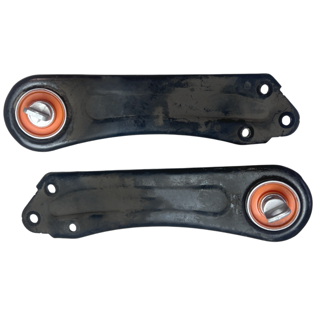 Задній поздовжній важіль Jeep Cherokee 2013-2018 Послуга з перепресування сайлентблоків (Сайлентблоки в ціну не входять)