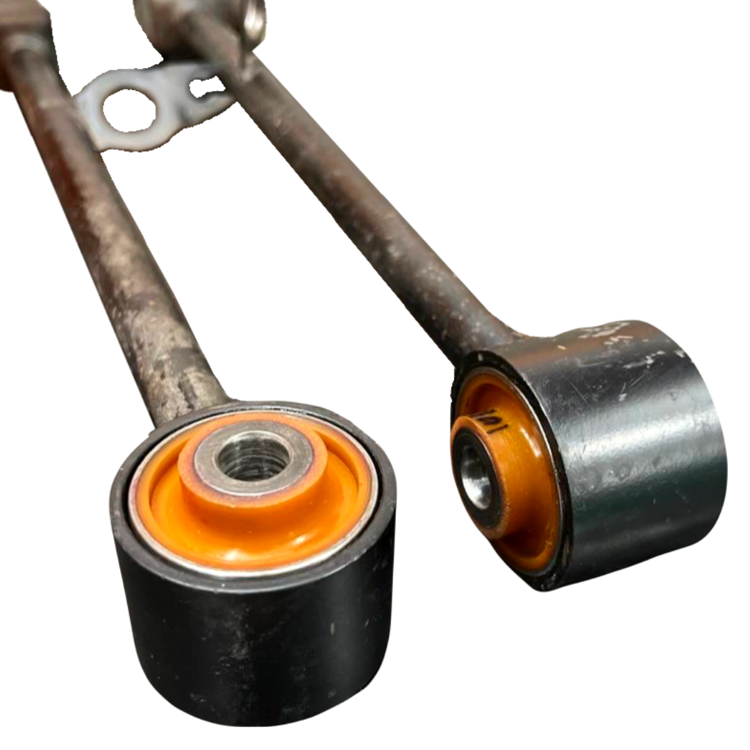 Задній поздовжній важіль Renault Duster I 2010-2018 Послуга з перепресування сайлентблоків (Сайлентблоки в ціну не входять)