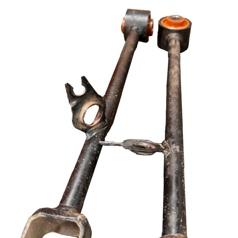 Задній поздовжній важіль Renault Duster I 2010-2018 Послуга з перепресування сайлентблоків (Сайлентблоки в ціну не входять)