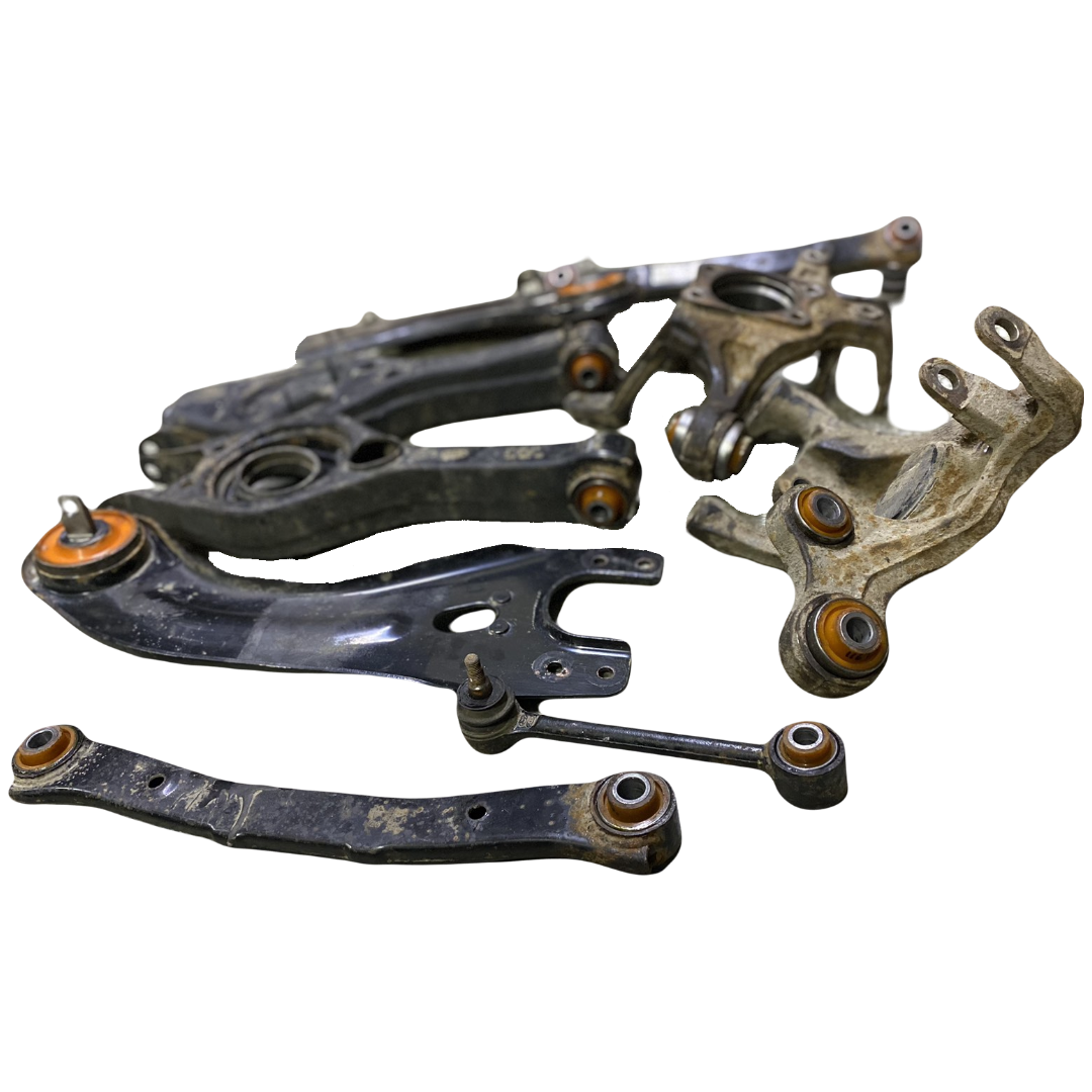 Задня підвіска Hyundai i30 2011-2015 Послуга з перепресування сайлентблоків (Сайлентблоки в ціну не входять)