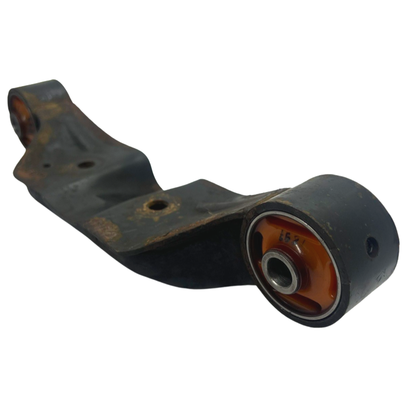 Задній редуктор Subaru Legacy 2009- Послуга з перепресування сайлентблоків (Сайлентблоки в ціну не входять)