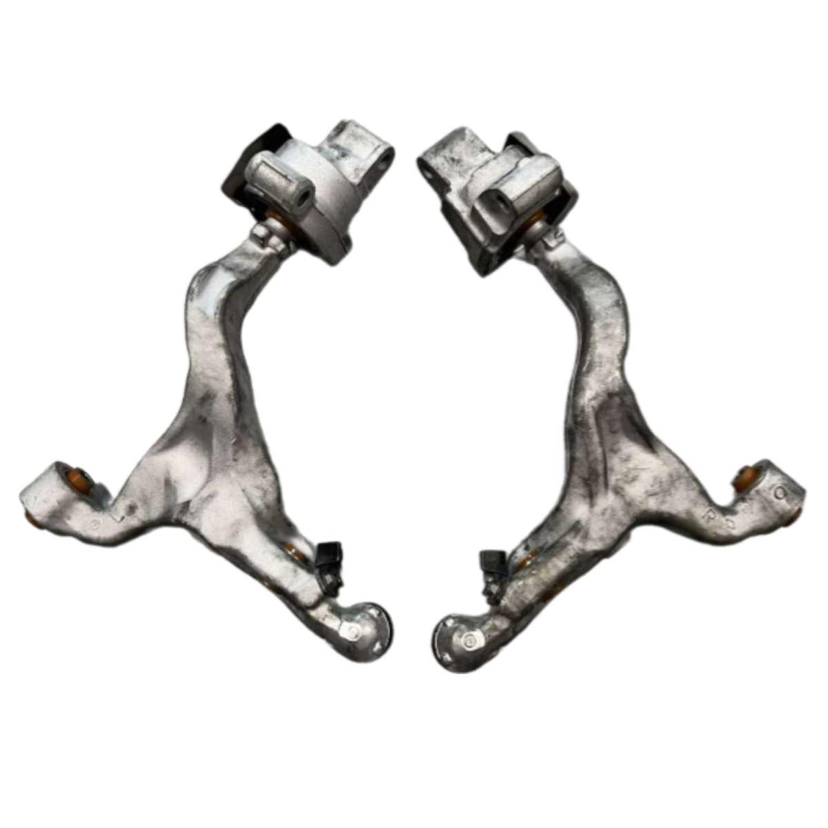 Передній важіль Nissan Cima 2012- Послуга з перепресування сайлентблоків (Сайлентблоки в ціну не входять) pp2011pos