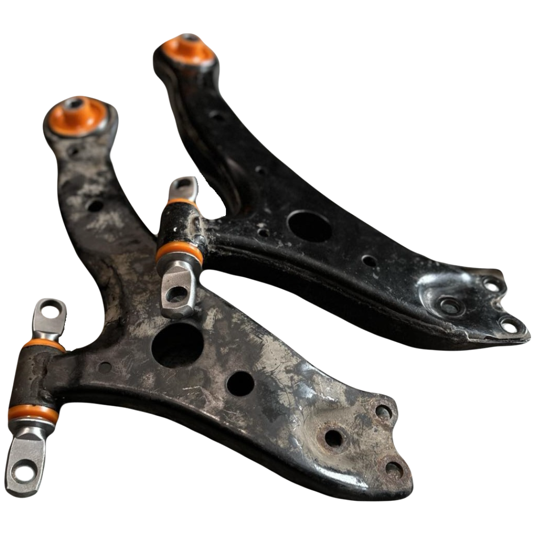 Передній важіль Toyota Solara 2003-2009 Послуга з перепресування сайлентблоків (Сайлентблоки в ціну не входять)