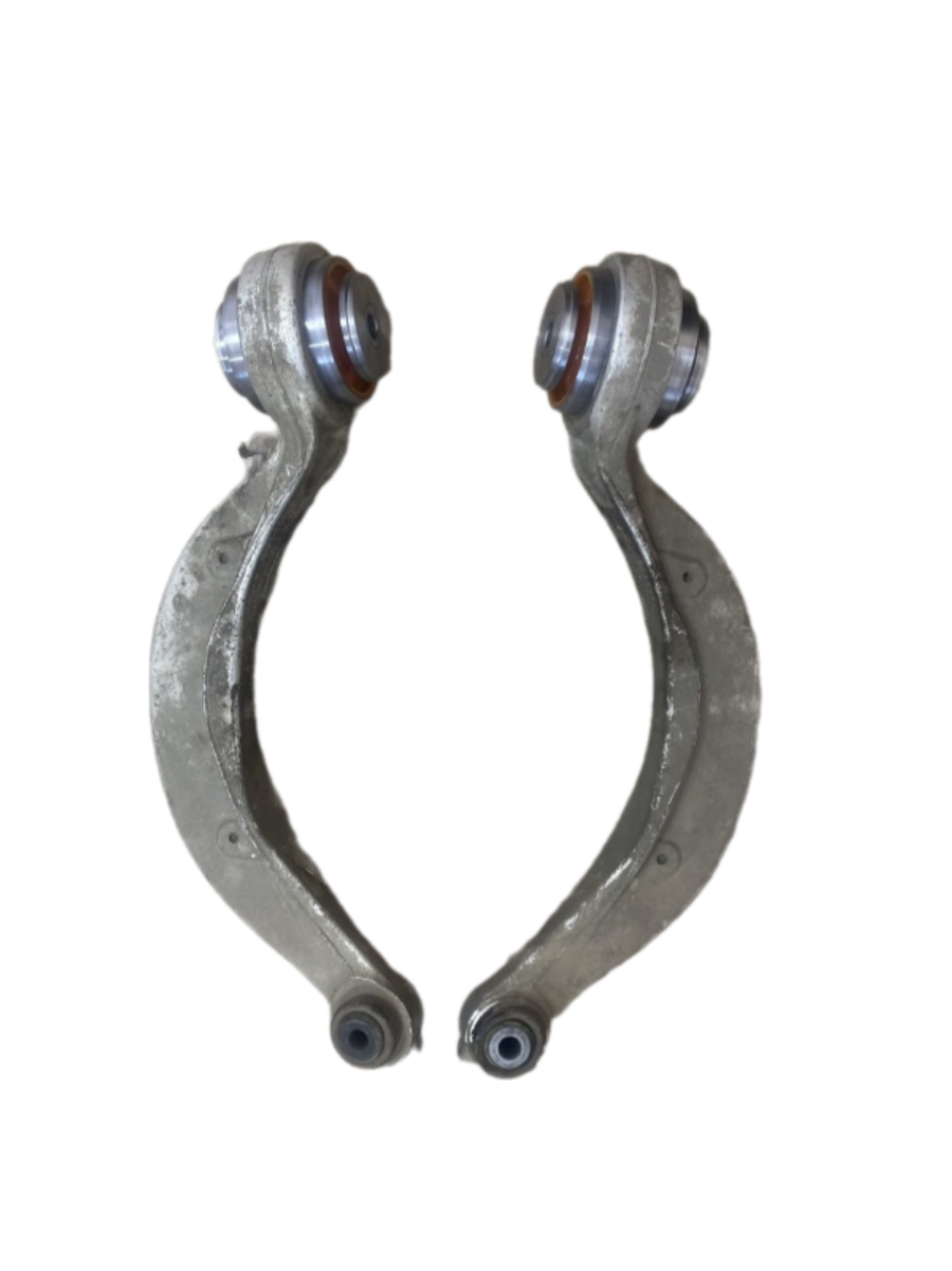 Передній нижній важіль Jaguar Xf 2015- Послуга з перепресування сайлентблоків (Сайлентблоки в ціну не входять)