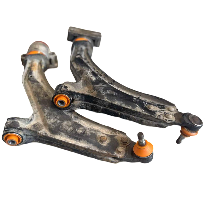 Передний рычаг Land Rover Freelander 1997-2006 Услуга с перепресовки сайлентблоков (Сайлентблоки в цену не входят)