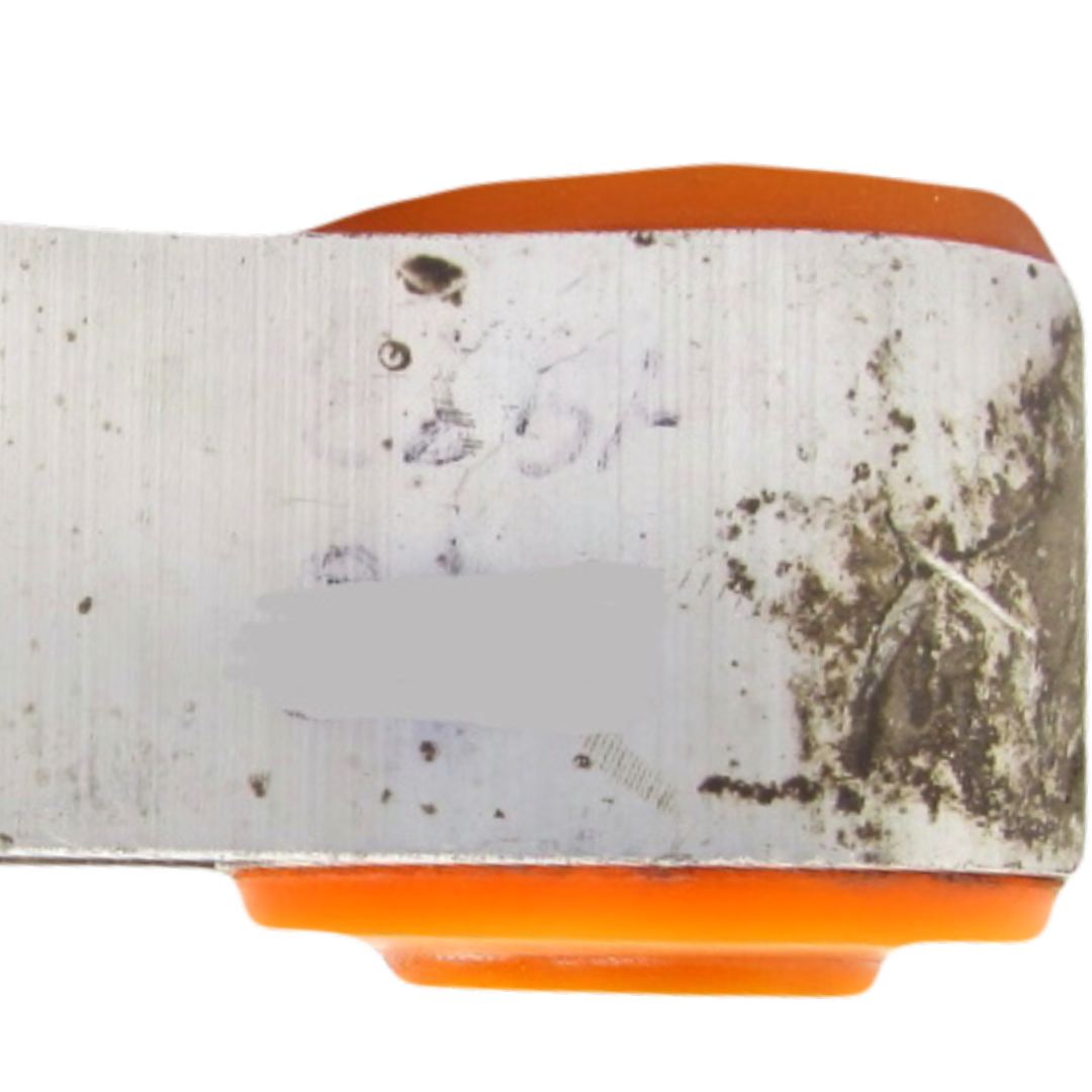 Полиуретановая подушка двигателя задняя Mazda CX-7 2006-2012 Услуга ПО ЗАМЕНЕ маленького САЙЛЕНТБЛОКА