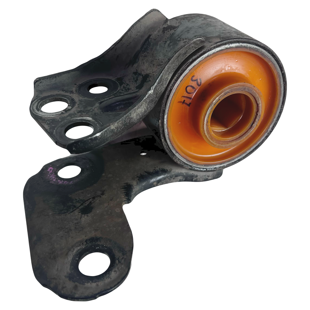 Поліуретановий сайлентблок переднього нижнього важеля задній Honda Odyssey 2017- USA Послуга ПО ЗАМІНІ САЙЛЕНТБЛОКА