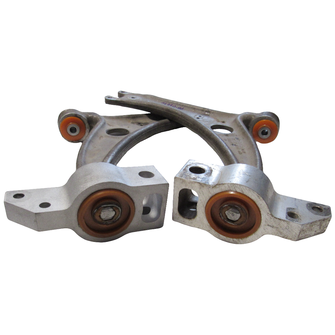 Задній важіль Audi A4 2004-2008 2.0L Послуга з перепресування сайлентблоків (Сайлентблоки в ціну не входять)