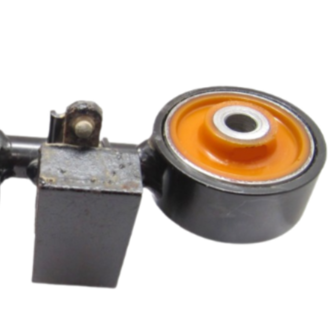 Поліуретанова подушка двигуна передня верхня Toyota Camry 2011-2017 Послуга ПО ЗАМІНІ маленького САЙЛЕНТБЛОКА