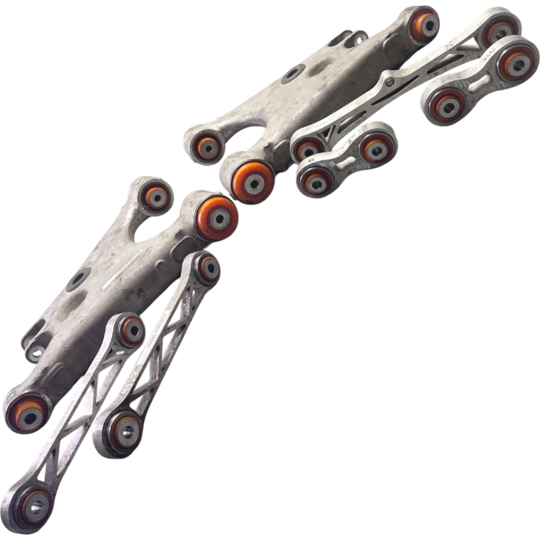 Задня підвіска автомобіля Tesla Model S 2012- Послуга з перепресування сайлентблоків (Сайлентблоки в ціну не входять)