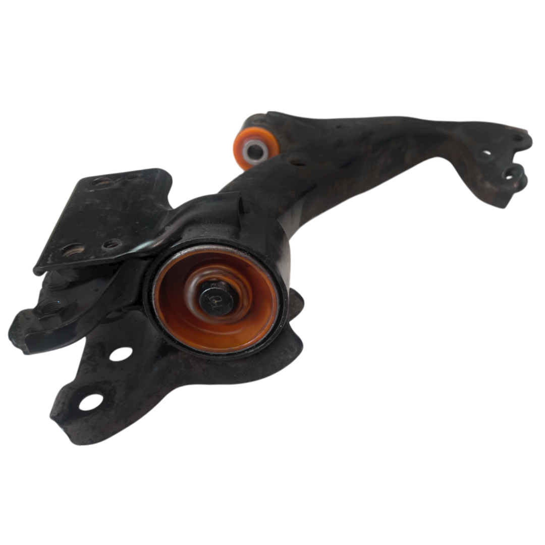 Передний рычаг Haval H6 2017- Услуга по перепресовке сайлентблока (Сайлентблоки в цену не входят)