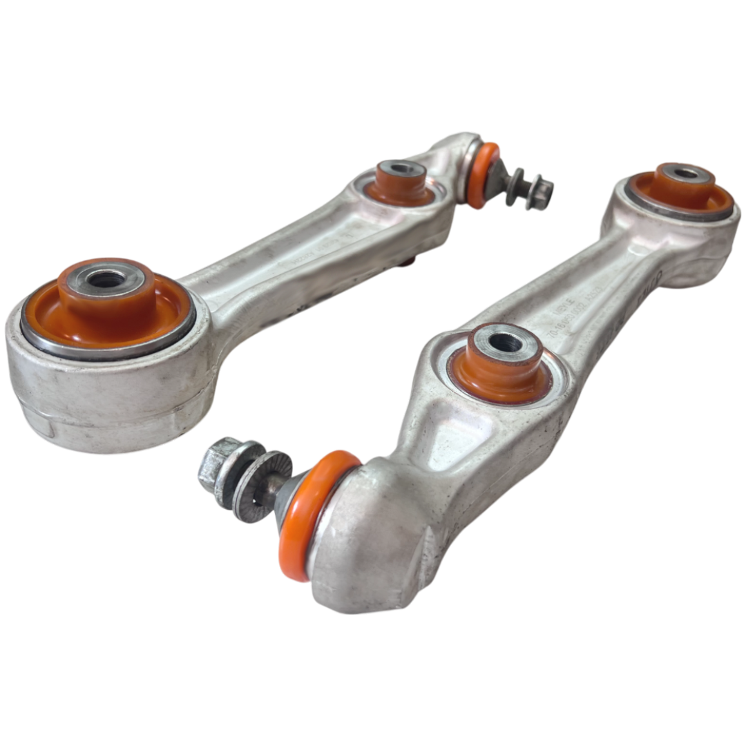 Передний поперечный рычаг Tesla Model S 2012- Услуга с перепресовки сайлентблоков (Сайлентблоки в цену не входят)