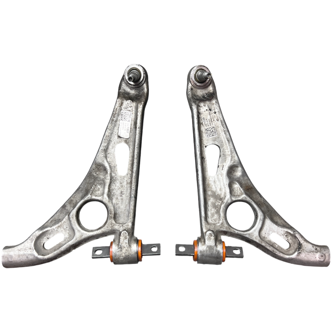 Передній важіль Chevrolet Bolt 2017- Послуга з перепресування сайлентблоків (Сайлентблоки в ціну не входять)