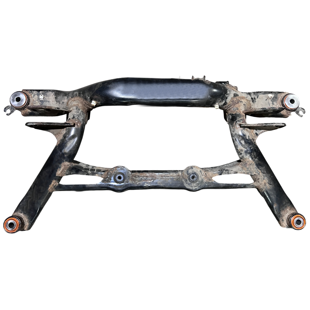 Задній підрамник Volkswagen Tiguan 2007-2015 Послуга з перепресування сайлентблоків (Сайлентблоки в ціну не входять)